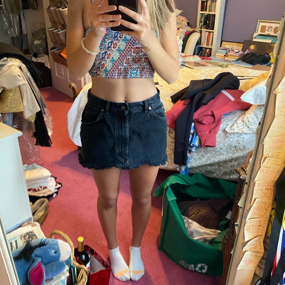 BLACK MINI DENIM SKIRT